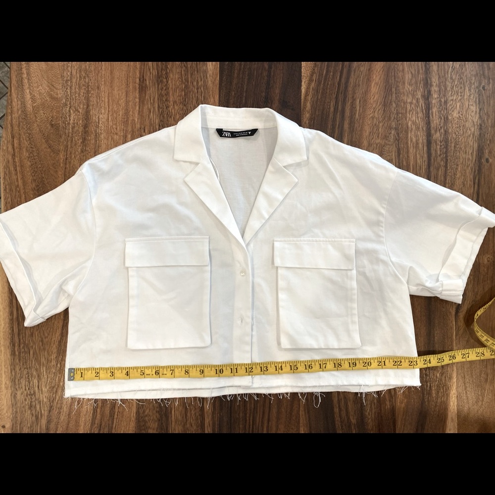 White button up crop top | Size M
